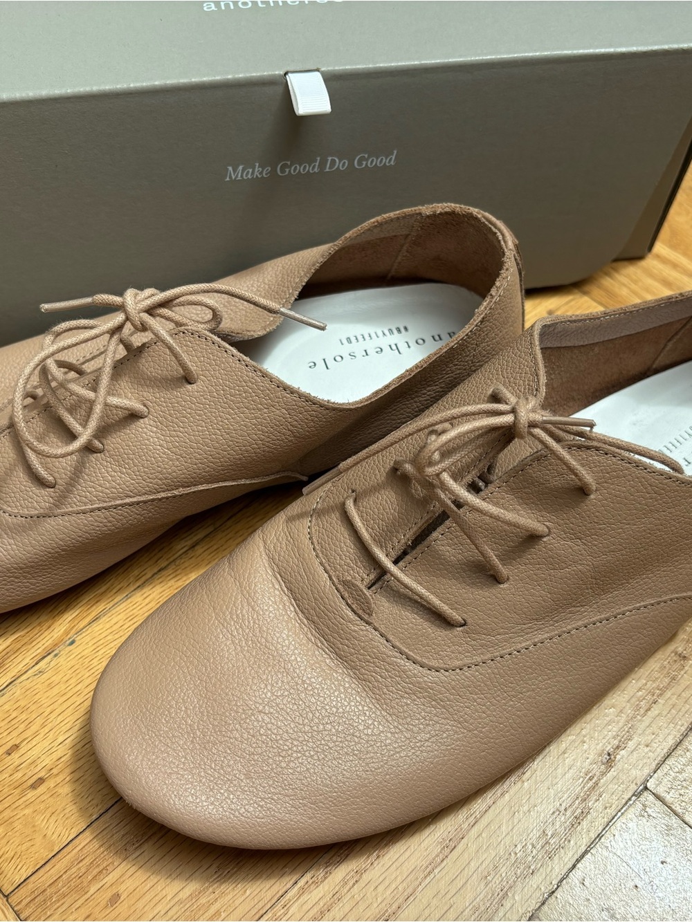Anothersole women’s all Leather lace-Up Shoes in Nude - size 41
